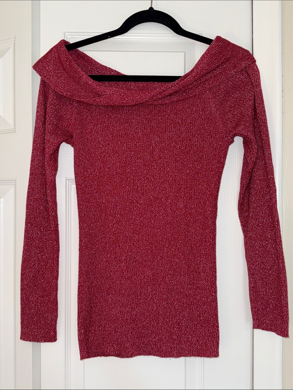 VENUS Metallic Off-the-Shoulder Red Knit Sweater